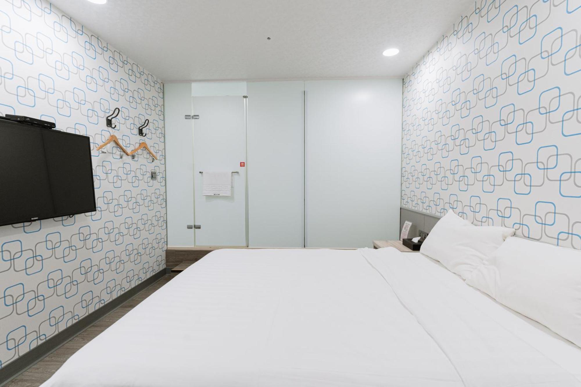 歐法行旅 O Fun Hotel Taipei Bagian luar foto