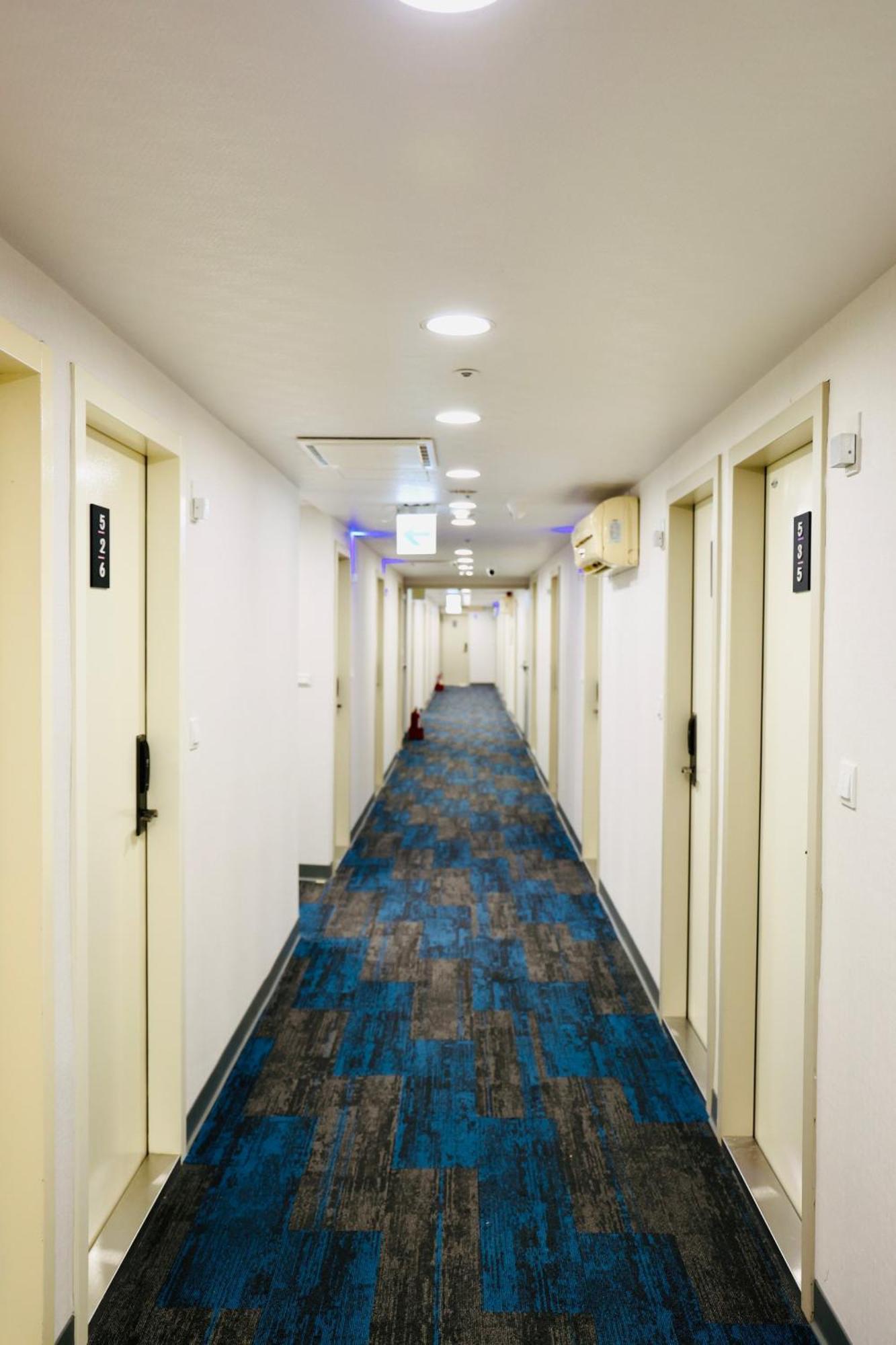 歐法行旅 O Fun Hotel Taipei Bagian luar foto